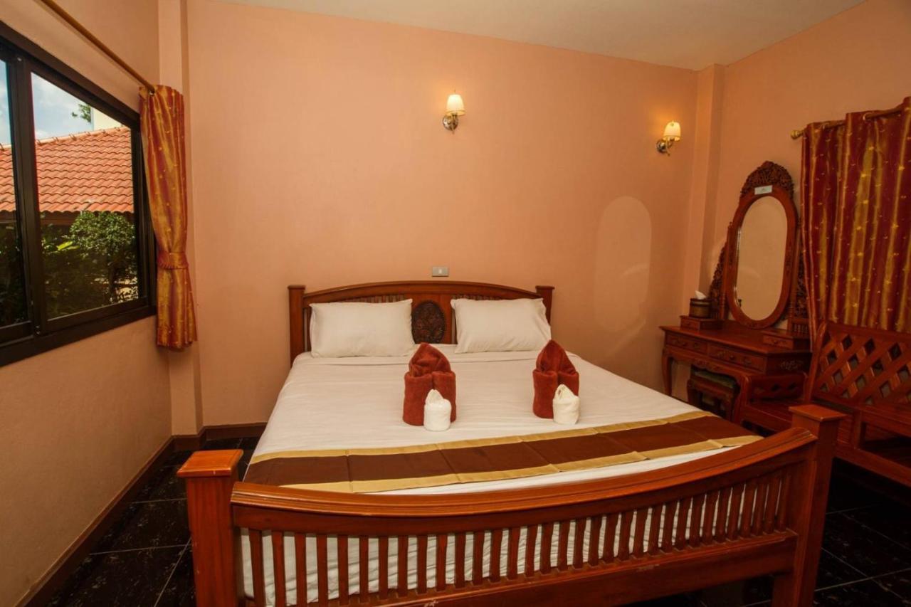 Noble Night Guesthouse Kanchanaburi Luaran gambar