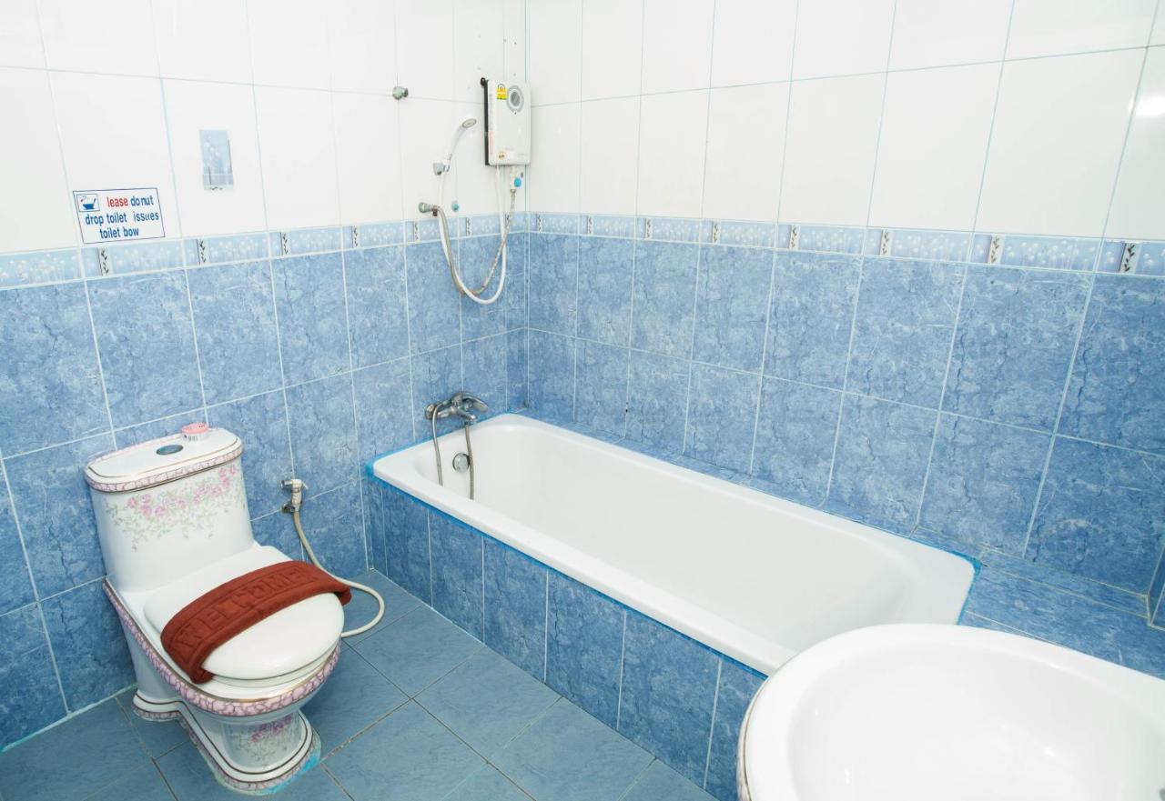 Noble Night Guesthouse Kanchanaburi Luaran gambar